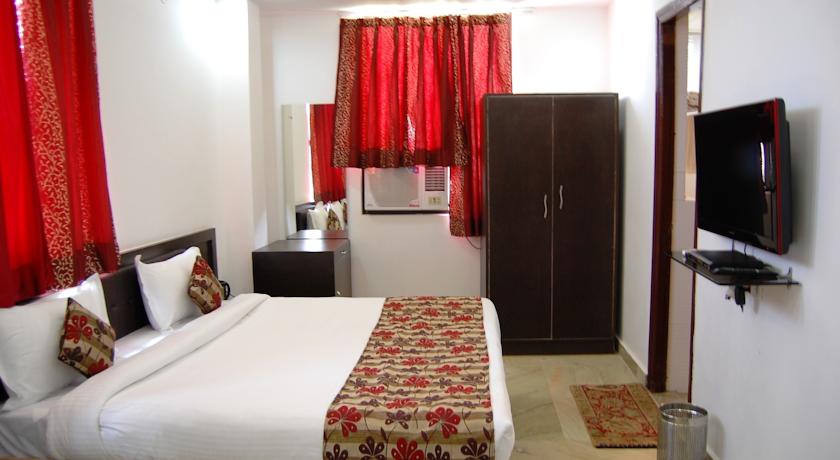 Hotel Taj Galaxy